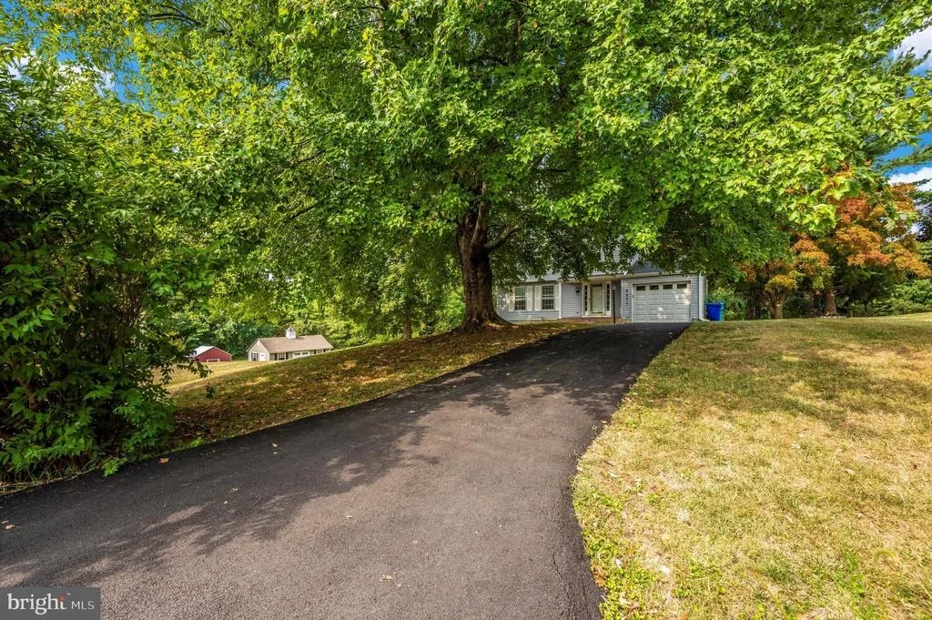 Photo of 4491 JADE COURT
