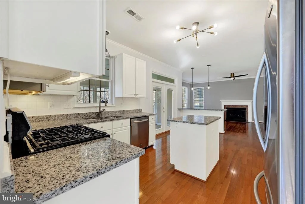 Photo of 1590 CHAPMAN ROAD