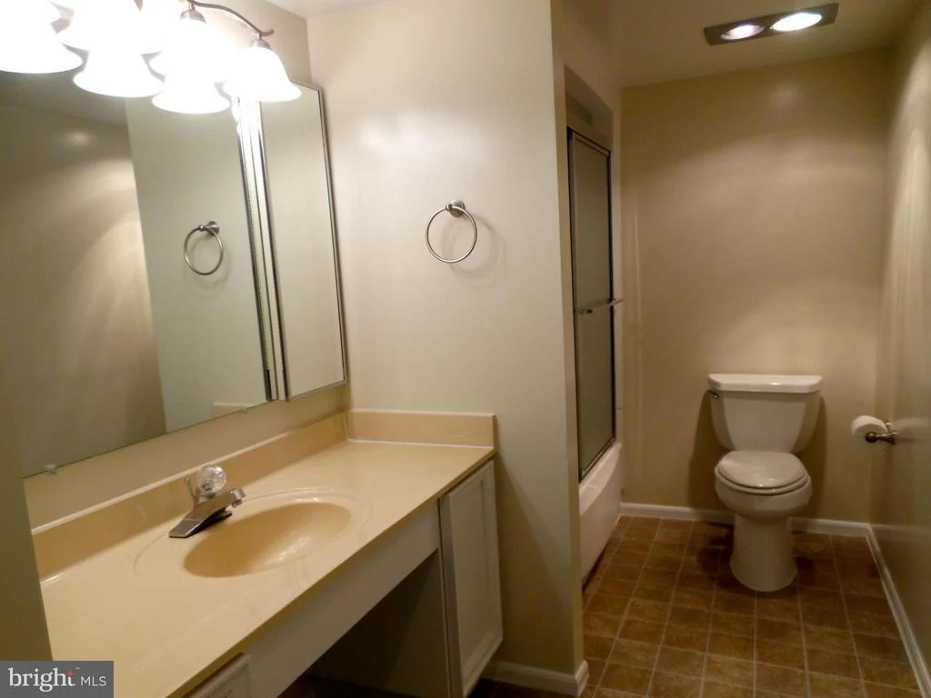 Photo of Unit 3614 at 15115 INTERLACHEN DRIVE