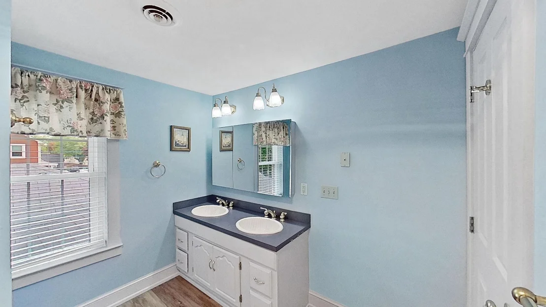Photo of 405 UNION STREET