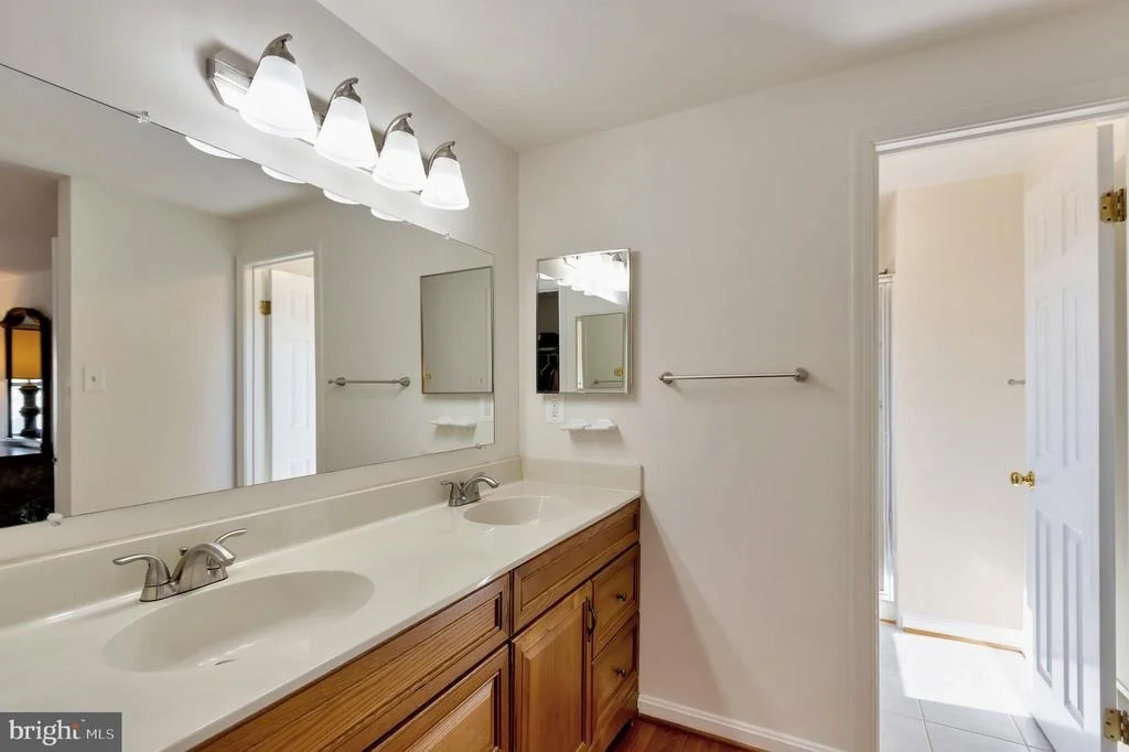 Photo of 2228 DECKMAN LANE