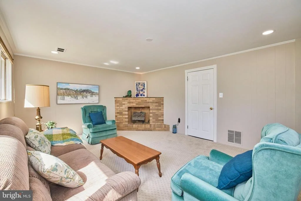Photo of 7456 MADEIRA PLACE