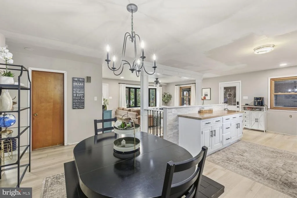 Photo of 3 DELLA LANE