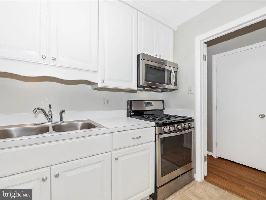 Photo of 1111 YOUNG PLACE