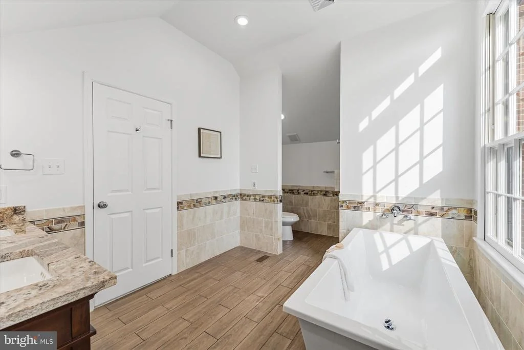 Photo of 15251 EAGLE TAVERN WAY