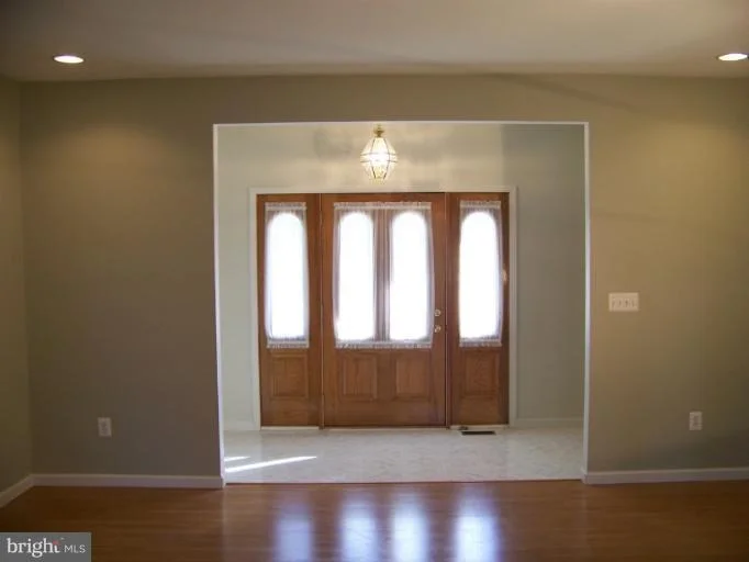Photo of 16836 HARDY ROAD