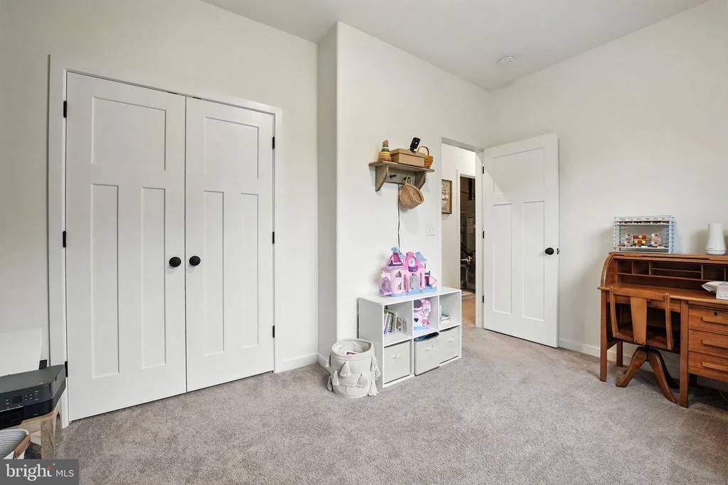 Photo of 16 CRESTVIEW DRIVE