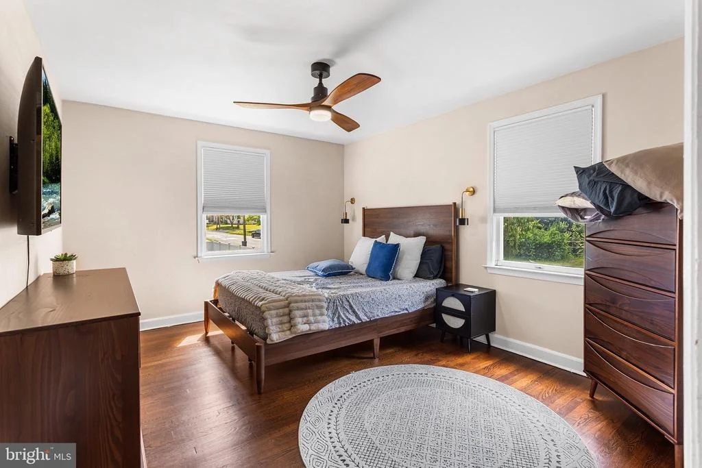 Photo of 600 MAPLE