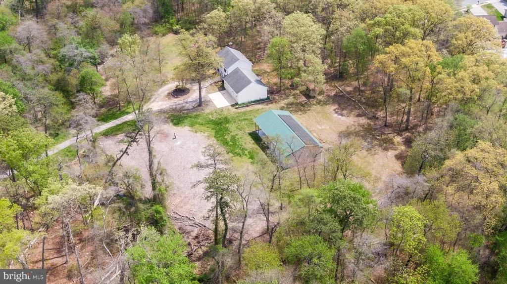 Photo of 525 UPTON ROAD