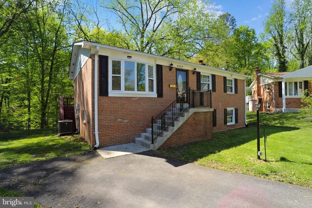 Photo of 4204 ELDORADO DRIVE