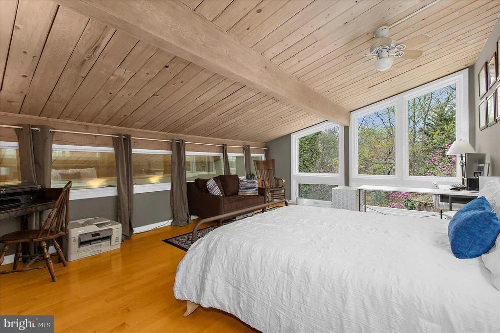 Photo of 2642 QUEEN ANNE CIRCLE