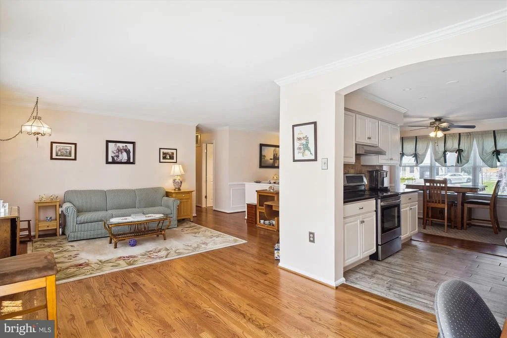 Photo of 24824 SHOWBARN CIRCLE