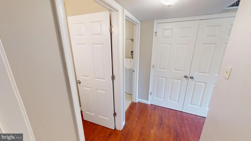 Photo of 1180 BANNISTER CIRCLE