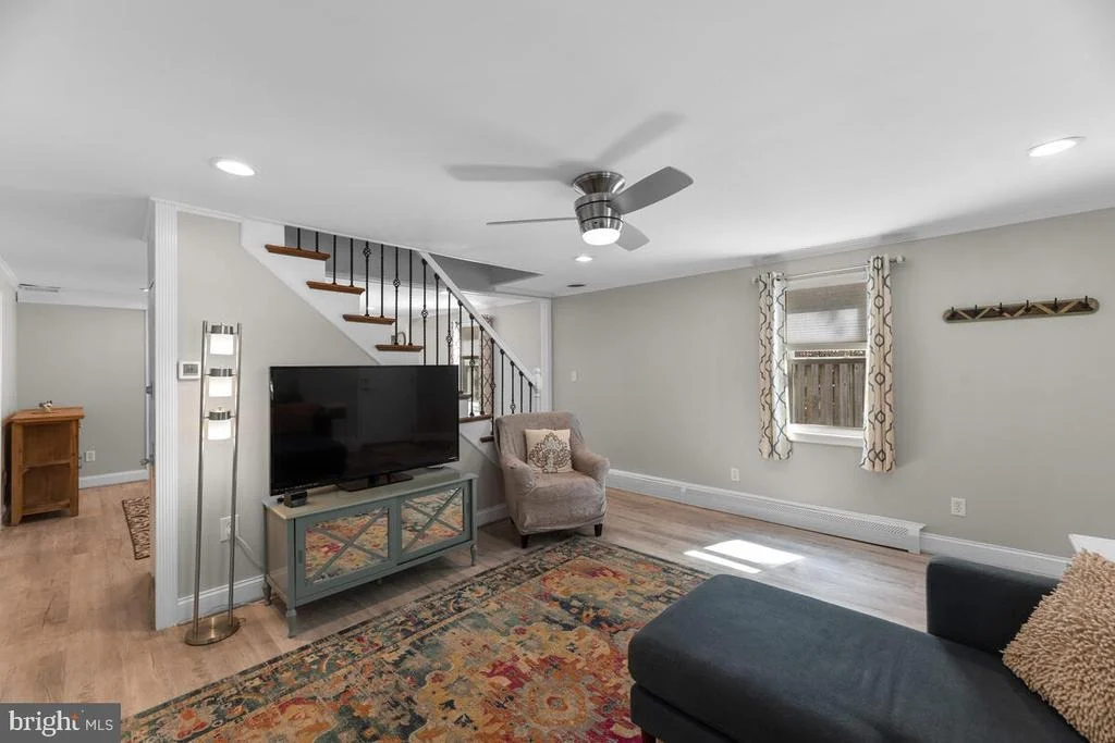 Photo of 607 REST AVENUE