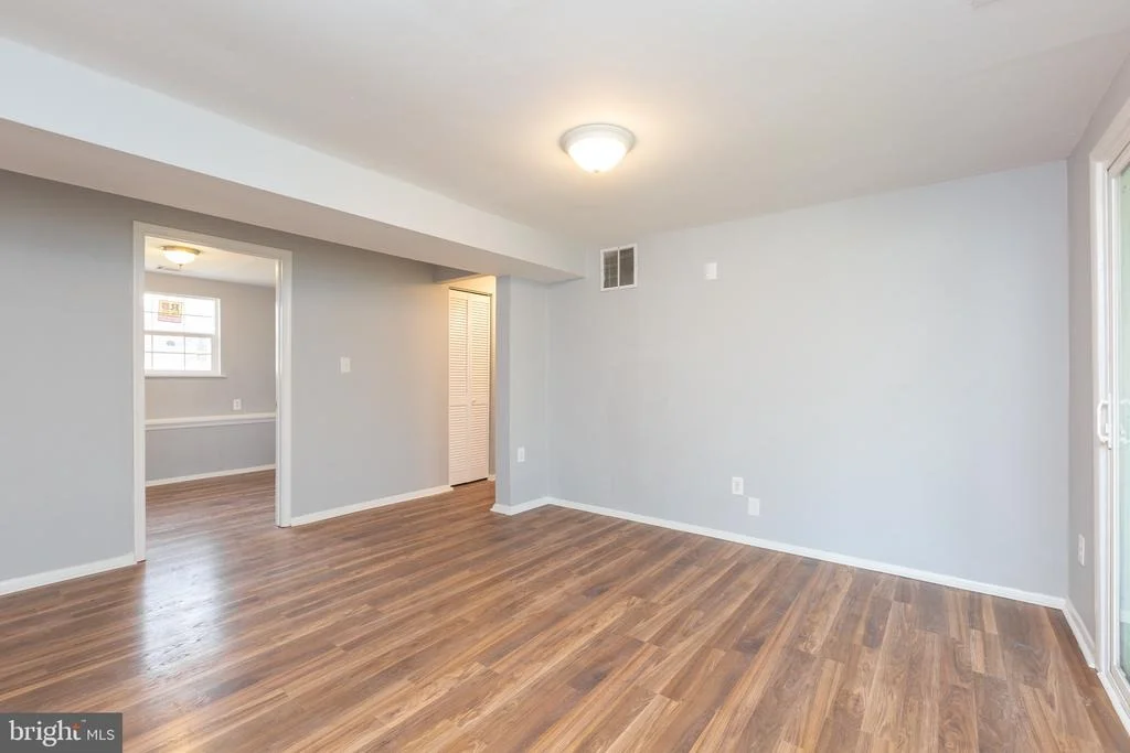 Photo of 708 UNIVERSITY DRIVE
