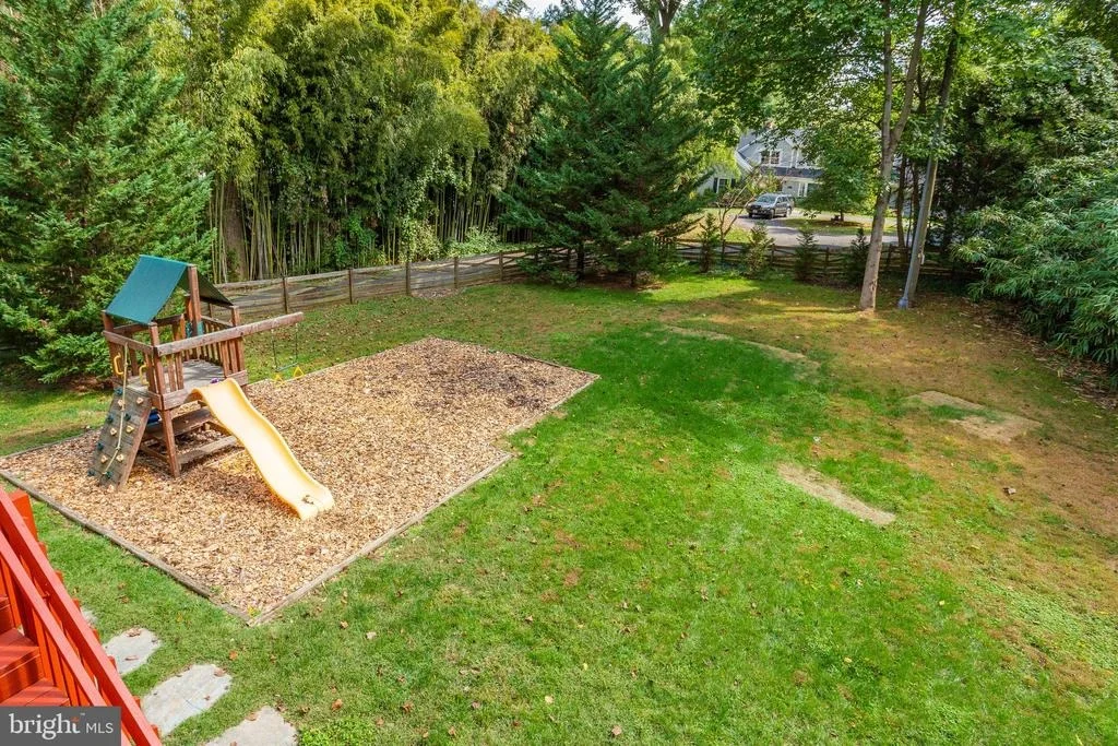 Photo of 1823 KIRBY ROAD