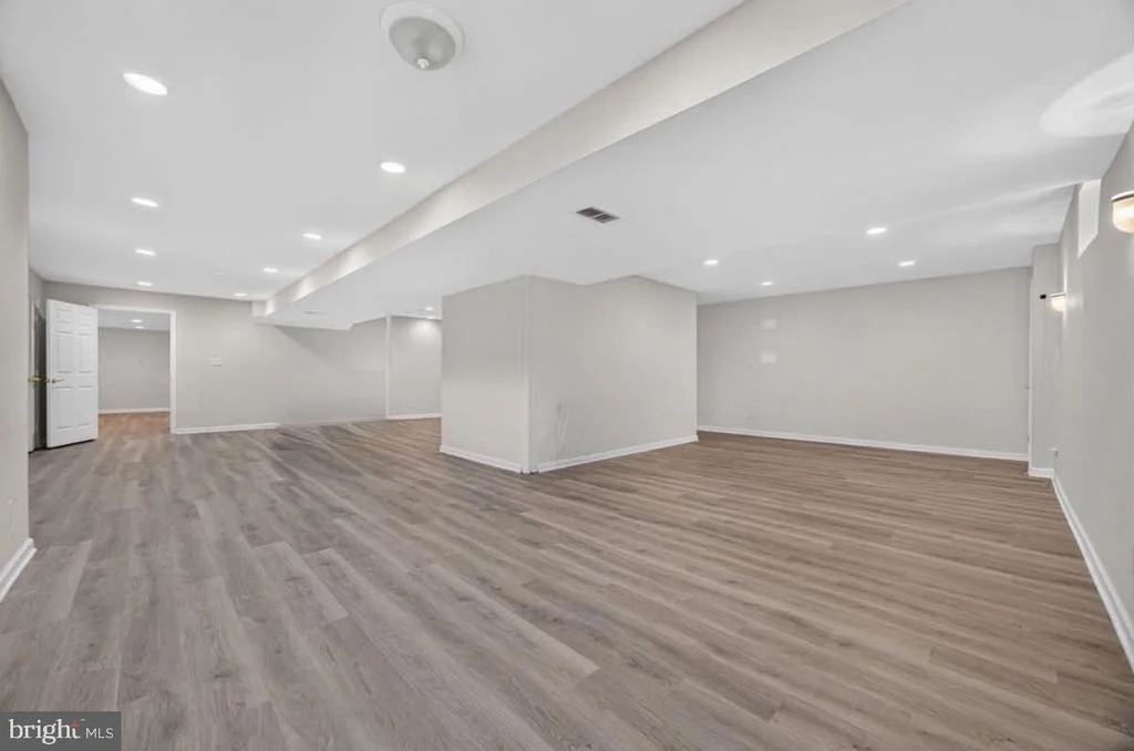 Photo of 1340 BLUEGRASS WAY