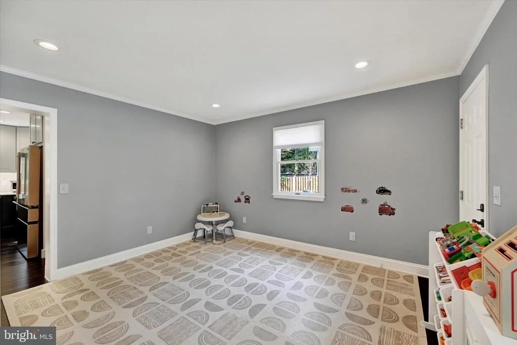 Photo of 1292 SWAN DRIVE