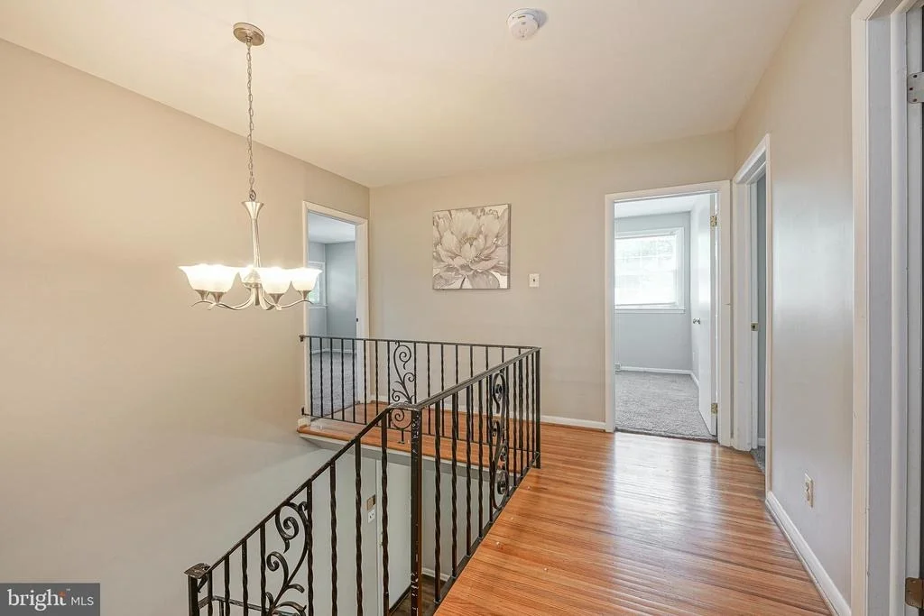 Photo of 1016 EAGLE LANE