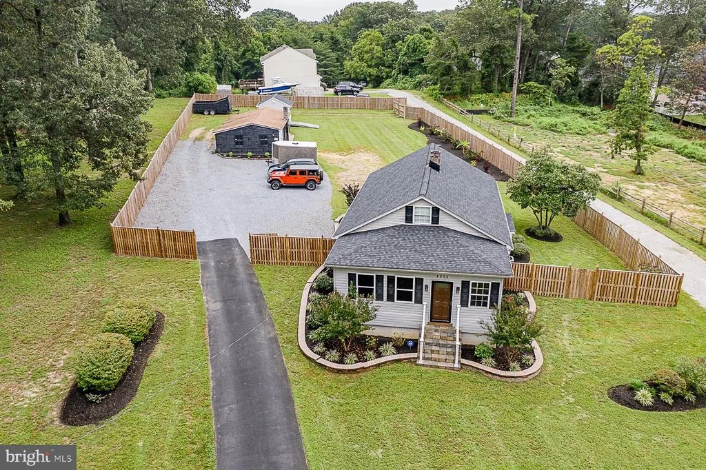Photo of 8013 TELEGRAPH ROAD
