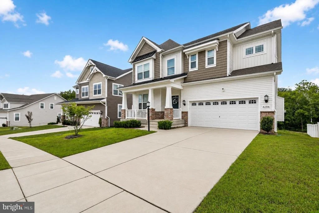 Photo of 4294 SHAKESPEARE CIRCLE