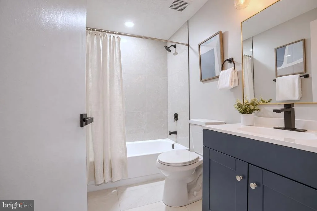 Photo of 8706 MISSION ROAD