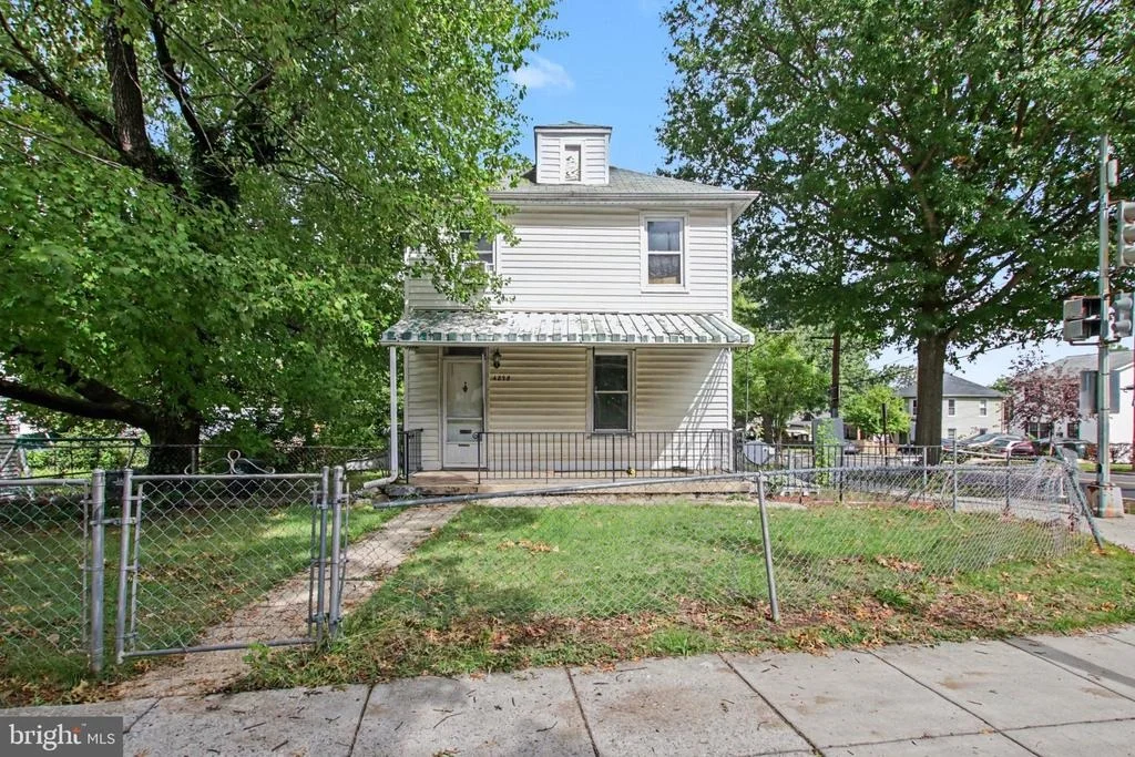 Photo of 4898 SHERIFF ROAD NE