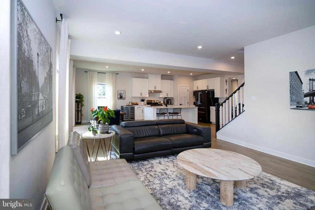 Photo of 17 SEQUOIA COURT