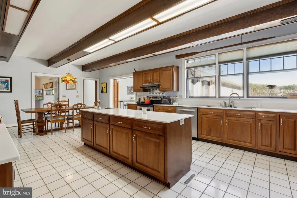 Photo of 5253 RAGGED POINT ROAD
