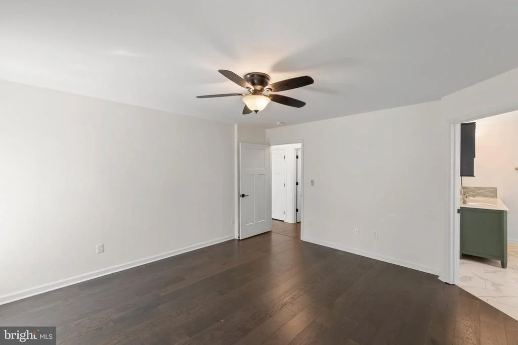 Photo of 112 COLONIAL DRIVE