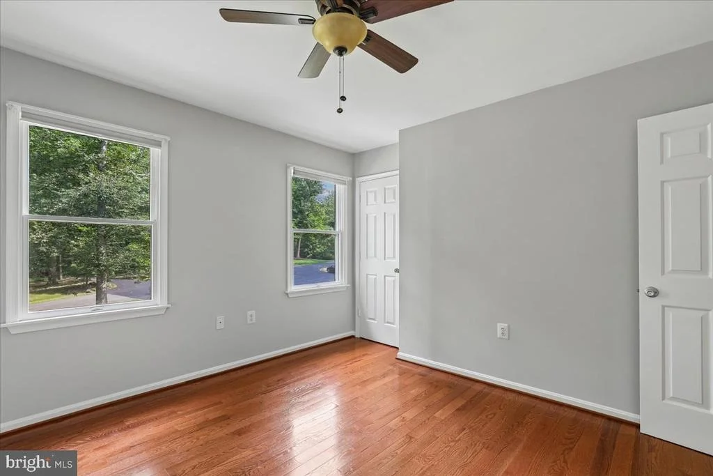 Photo of 8253 HONEYSUCKLE ROAD