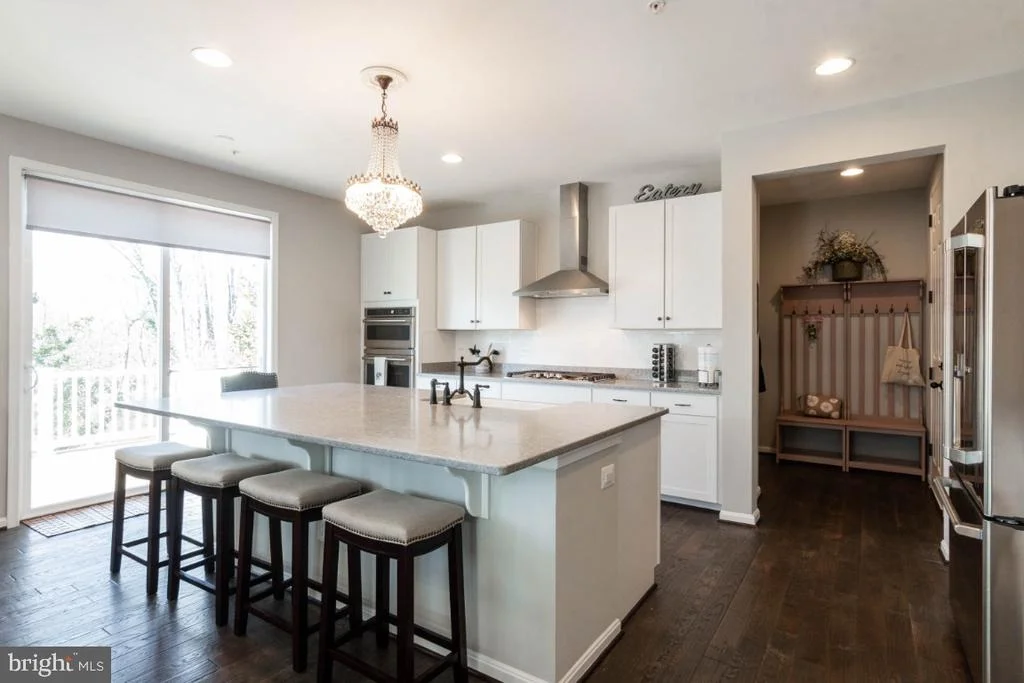 Photo of 1504 TOUCHARD DRIVE