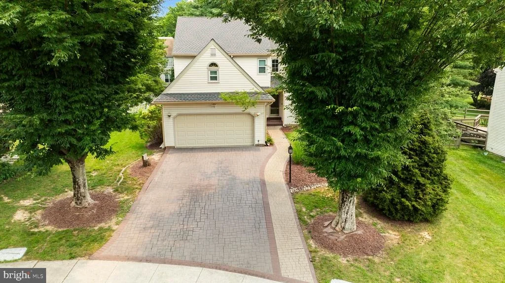 Photo of 11 RUBY COURT