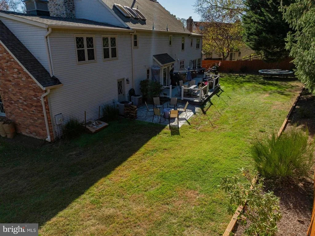 Photo of 15304 WATERGATE ROAD