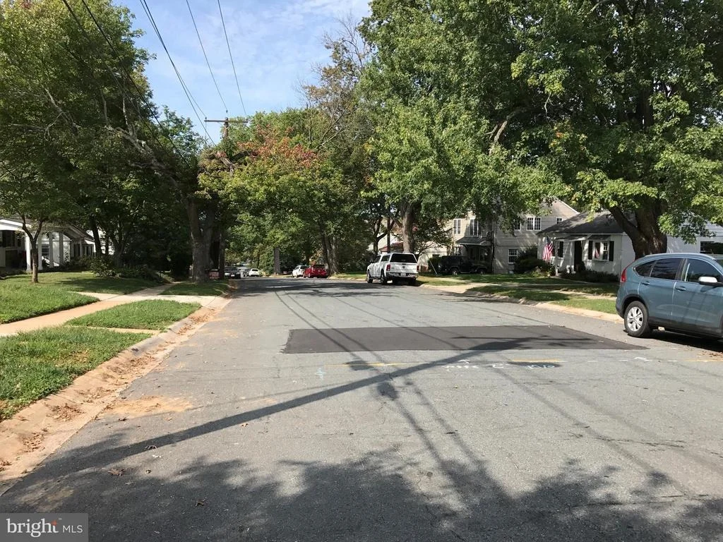 Photo of 4210 BROOKFIELD DRIVE