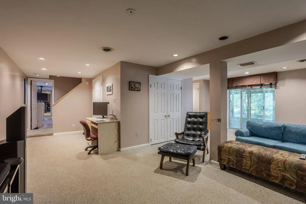 Photo of 2812 MOORES VALLEY DRIVE