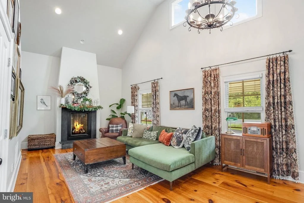 Photo of 30328 SEAFORD ROAD