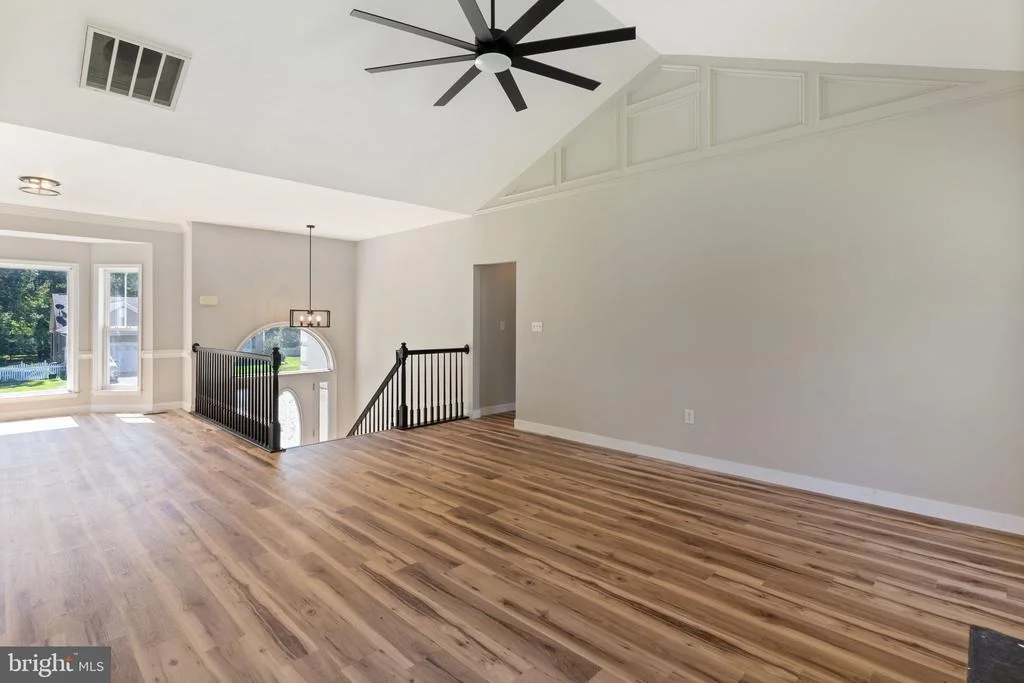 Photo of 203 FOREST AVENUE