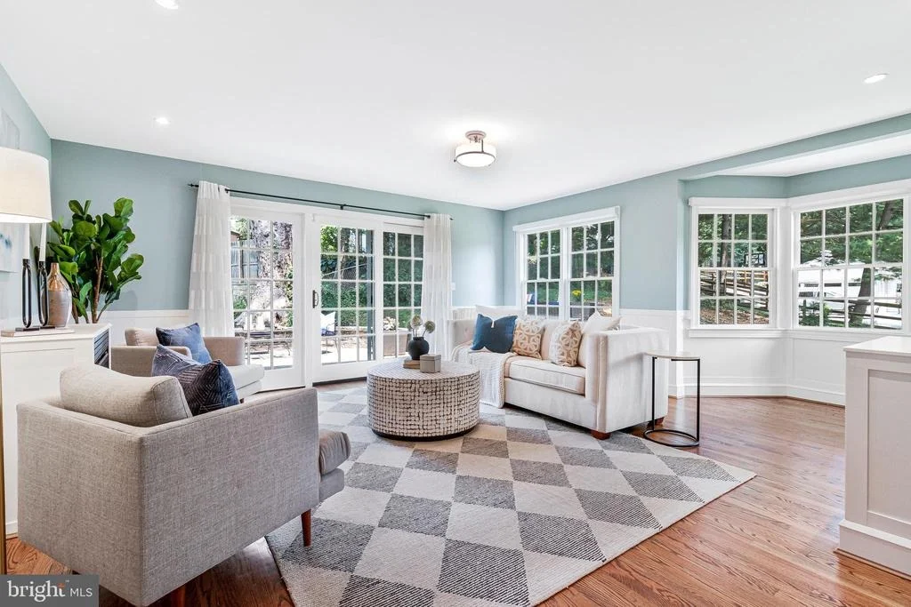 Photo of 4701 RIVER ROAD