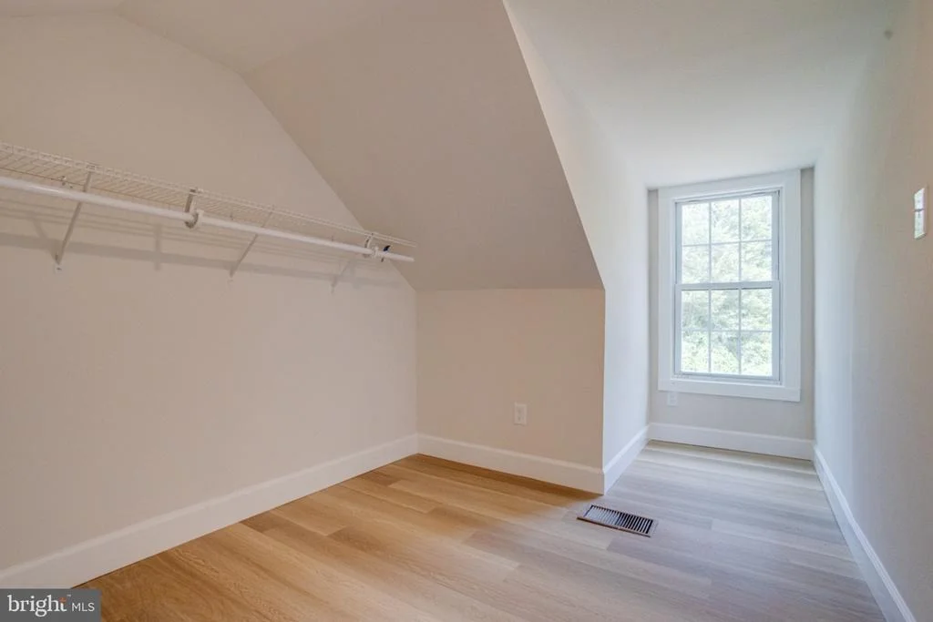 Photo of 2100 MOUNTAIN ROAD