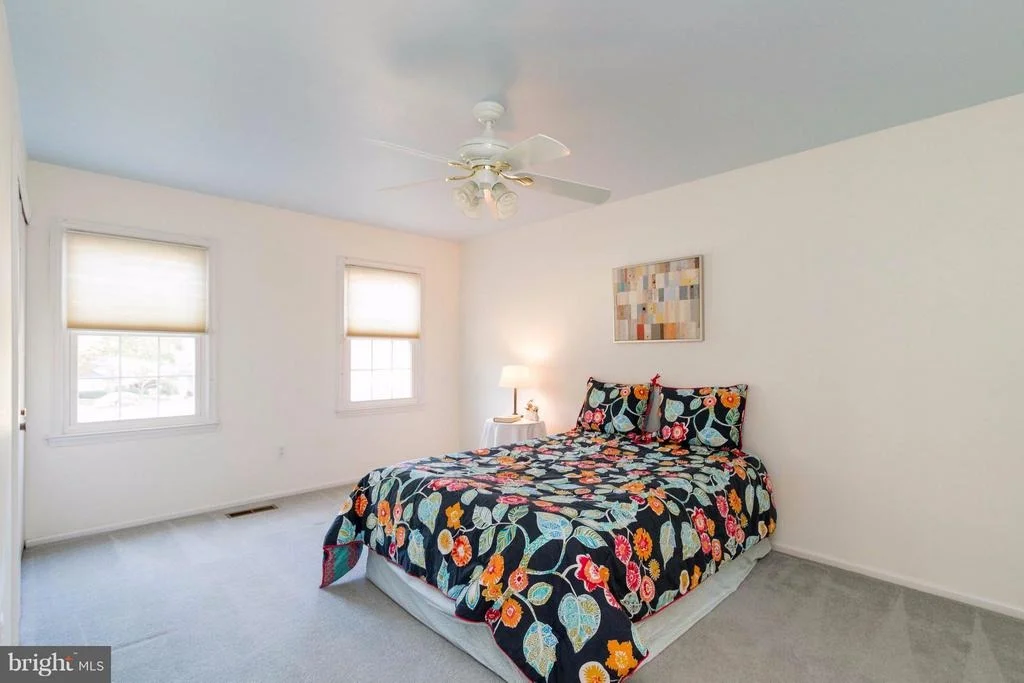 Photo of 9609 PODIUM DRIVE