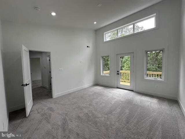 Photo of 64 ELM COURT