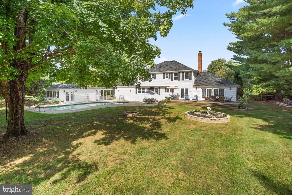 Photo of 8516 PADDOCKVIEW DRIVE