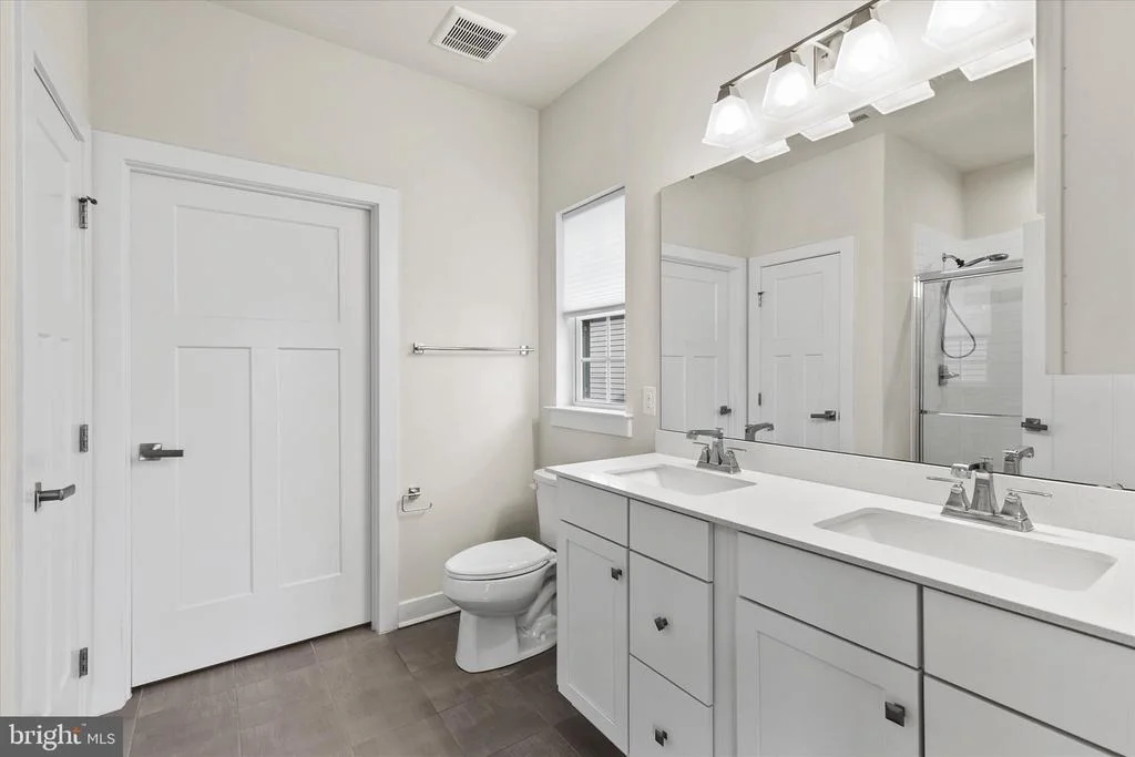 Photo of 17 LUZERNE DRIVE