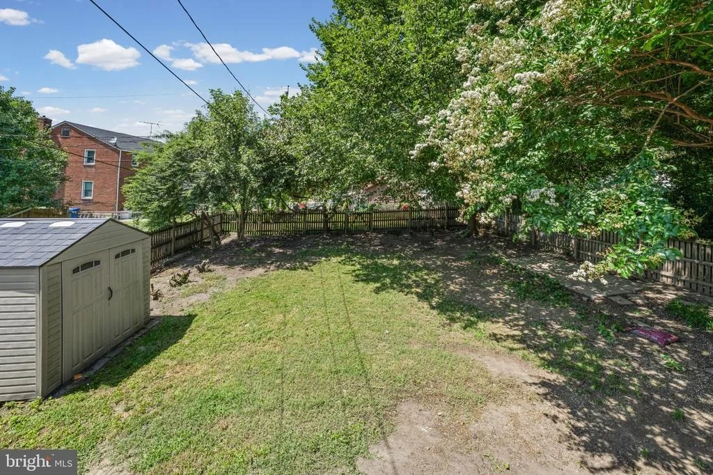 Photo of 5304 CATALPHA ROAD