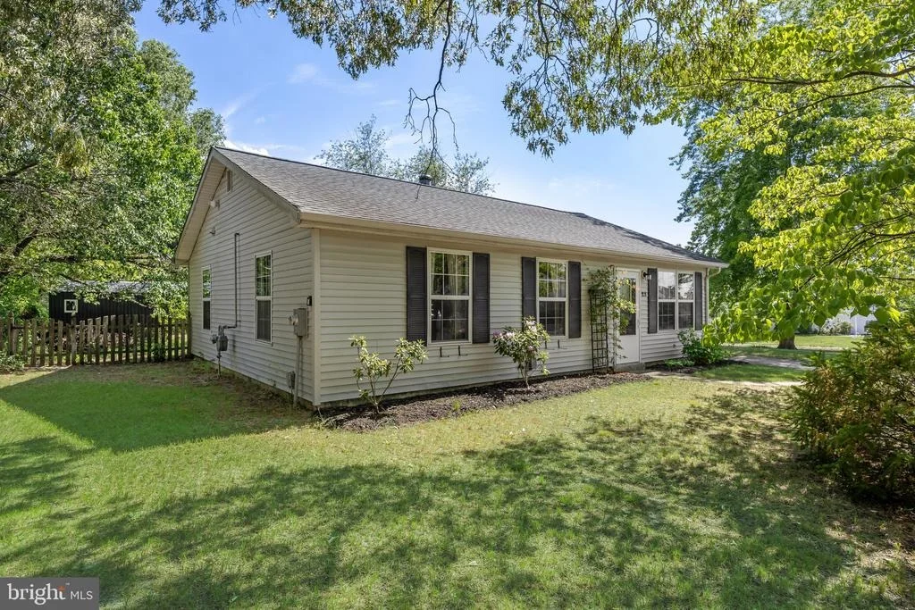 Photo of 23 HIGHLAND AVENUE