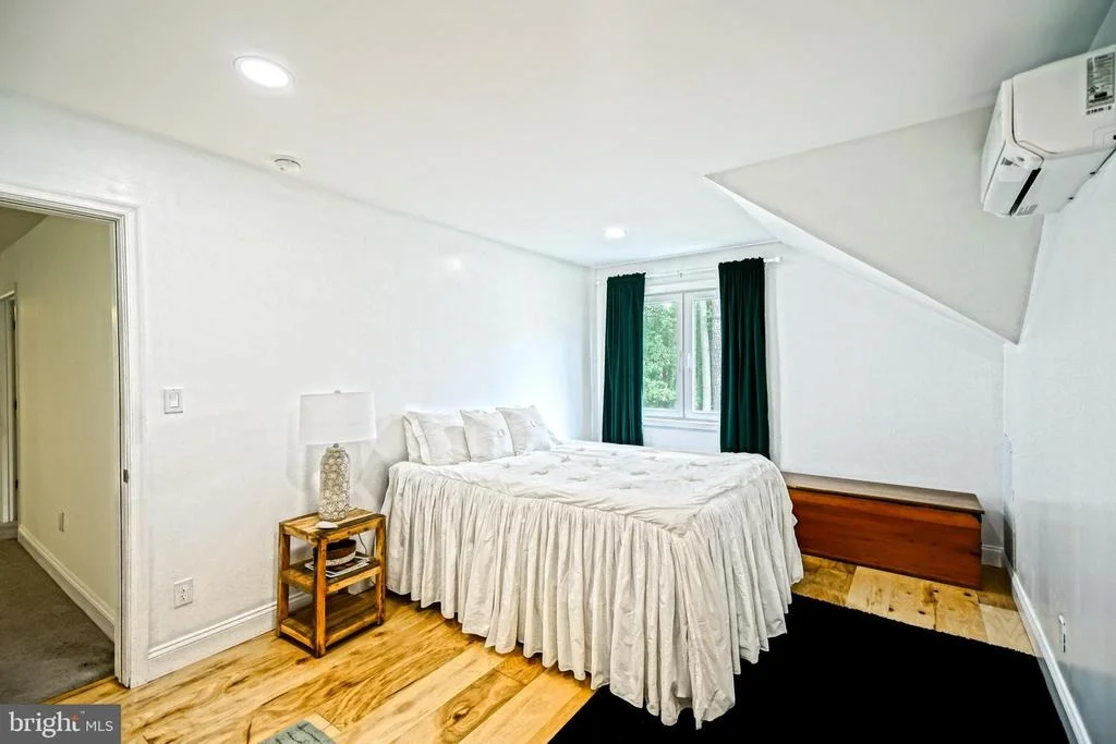 Photo of 19035 WINTERBERRY STREET