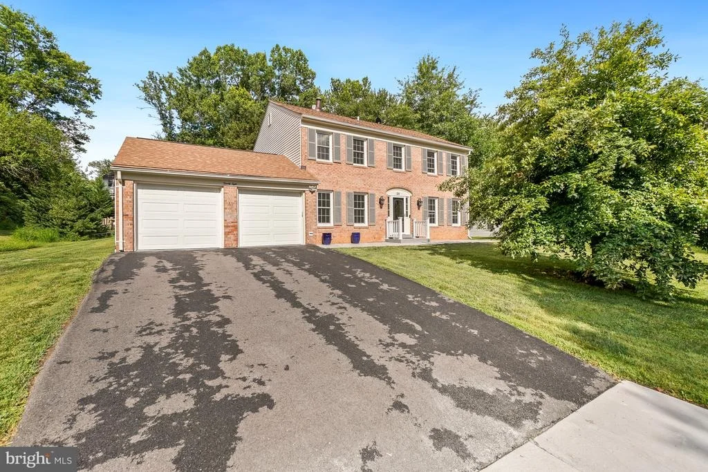 Photo of 28 REDDING RIDGE DRIVE