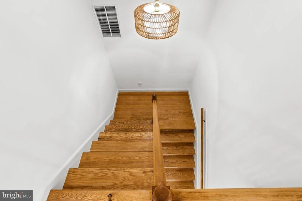 Photo of 6783 SUNNYBROOK DRIVE