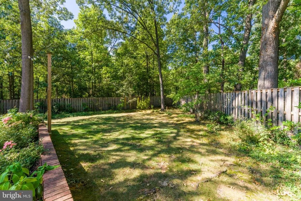 Photo of 1709 MAPLE HILL PLACE